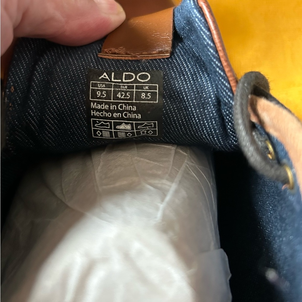 Aldo Men’s Low Rise Casual Leather Boots Brown EUC with Box Men’s Size9.5 - Picture 5 of 6